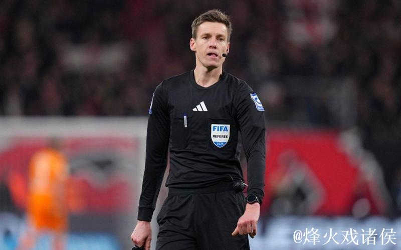 欧冠第6轮毕包对阵巴萨 将由德国裁判希伯特执法 欧冠第6轮毕包对阵巴萨 将由德国裁判希伯特执法